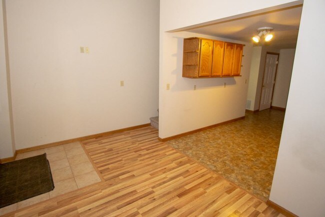 Foto del edificio - 12 Gas Plant Road Unit 6