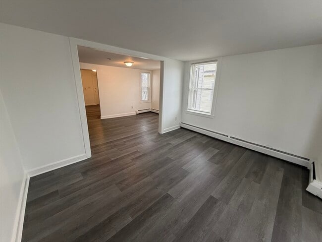 Building Photo - 149 Adams St