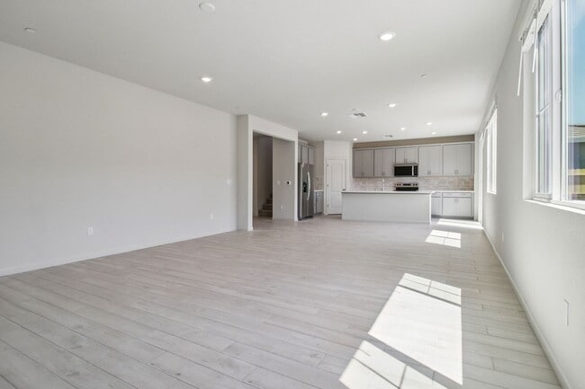 Foto del edificio - 4202 Markovich Ct