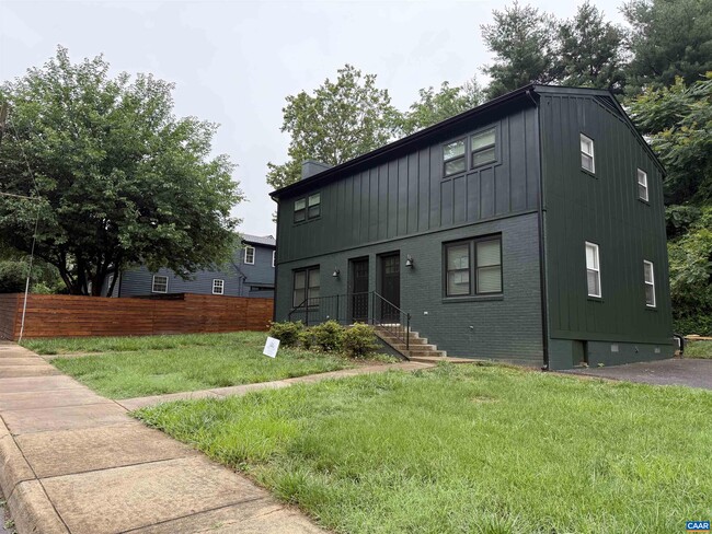 Building Photo - 106 Perry Dr