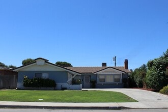 Building Photo - 2109 Belvedere Ave