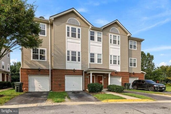 Building Photo - 3112 Irma Ct