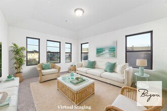 Building Photo - 720 Lake Lacosta Dr