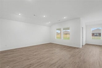 Building Photo - 541 Nevada St