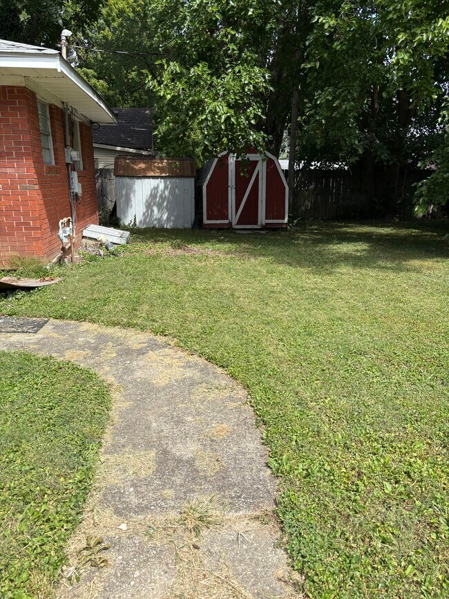 Foto del edificio - 801 Hurricane St