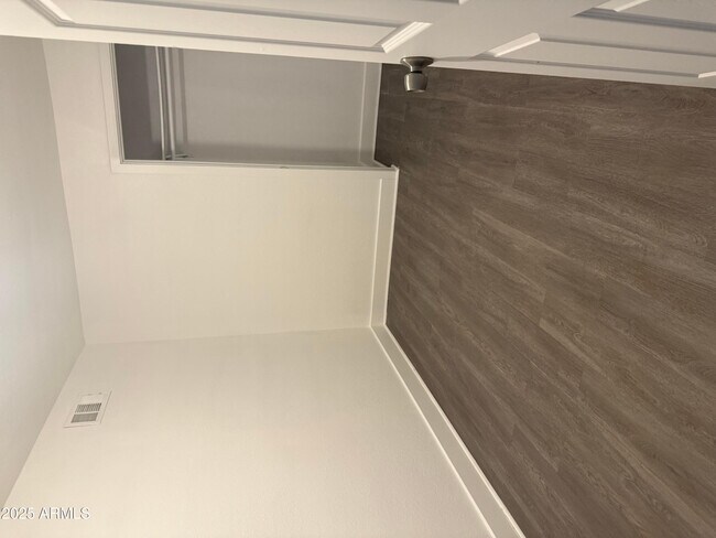Foto del edificio - 18202 N Cave Creek Rd