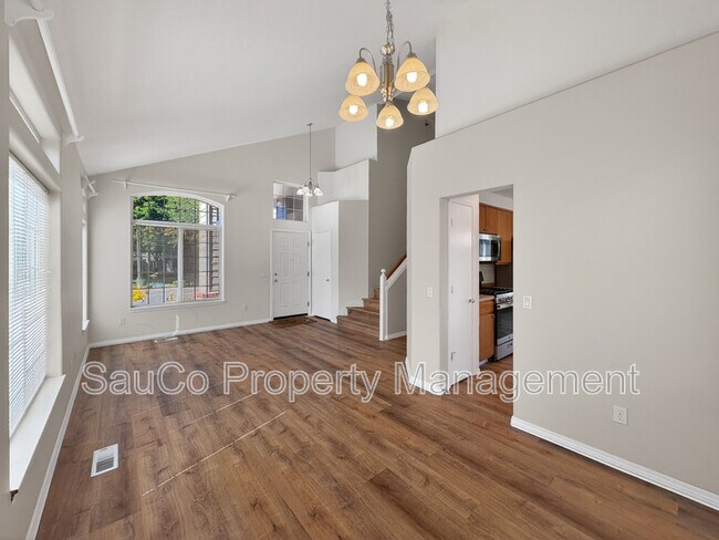 Foto del edificio - 15150 NW Dane Ln