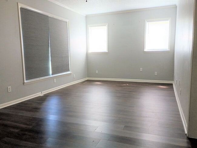 Foto del edificio - Enjoy a Peaceful "Country" Setting" in Hartselle