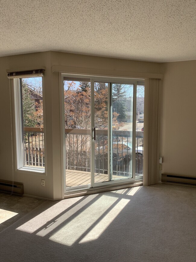 Photo du bâtiment - 503 Tait Crescent