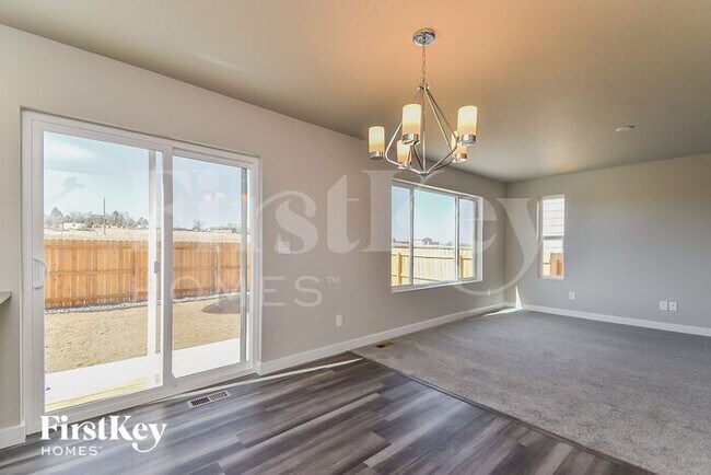 Foto del edificio - 10503 Horton Dr