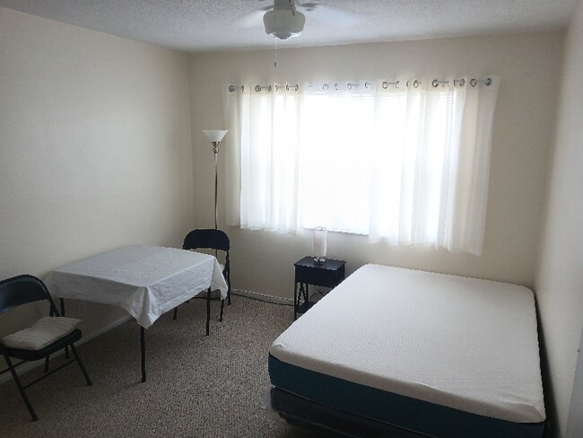 Foto del edificio - 6200 NE 22nd Way