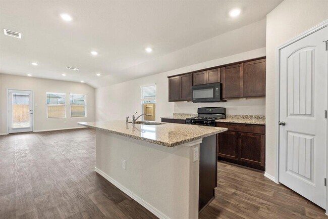 Foto del edificio - 128 Shimmering Cv