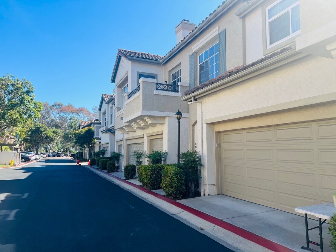 Foto principal - 12526 Heatherton Ct