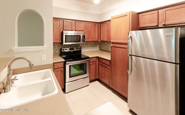 Building Photo - 8550 Touchton Rd