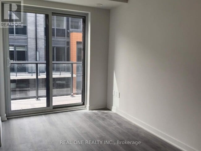 Building Photo - 71 Curlew Dr