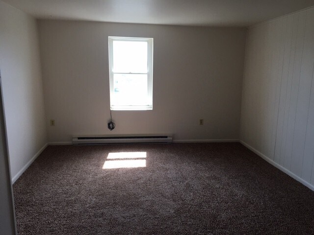 Building Photo - 14031 Kutztown Rd