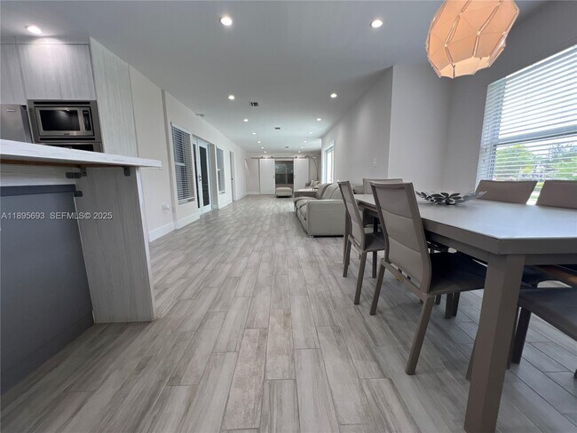 Foto del edificio - 1405 N 46th Ave