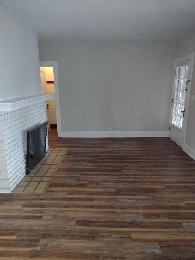 Foto del edificio - 3126 Kensington Rd