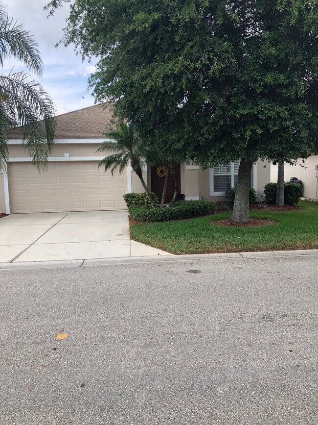 Building Photo - 9720 Pineapple Preserve Ct