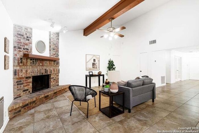 Building Photo - 3410 Green Spring Dr