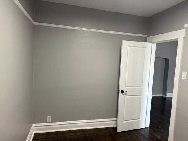 Foto del edificio - 1628 E 75th St