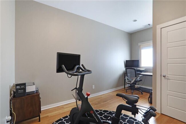 Foto del edificio - 472 Martin St SE