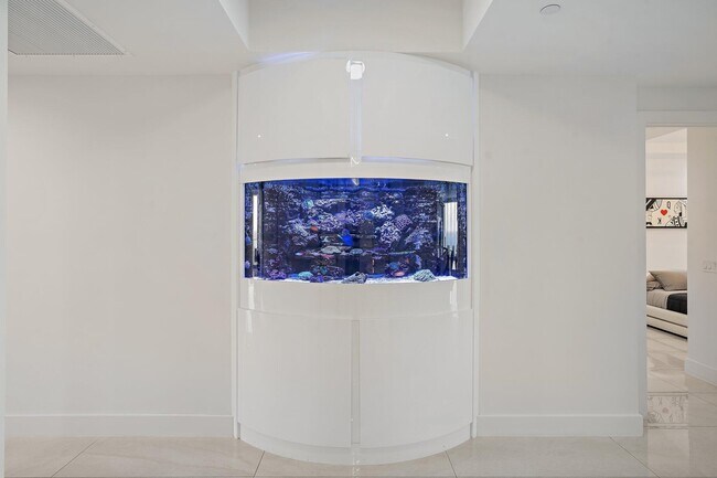 Foto del edificio - 5000 N Ocean Dr