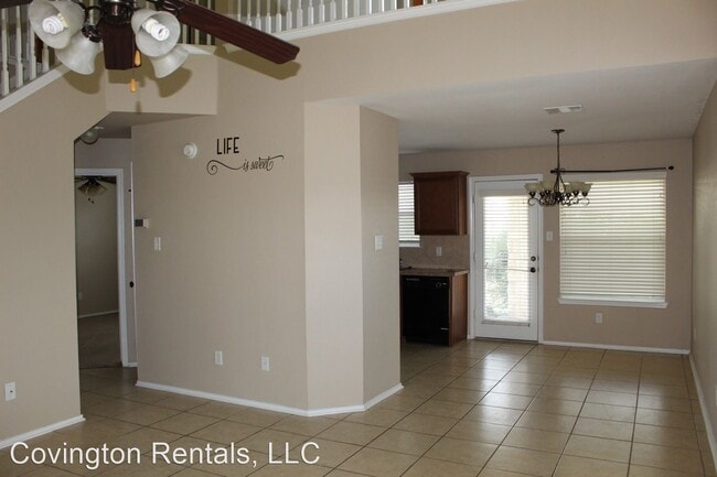 Building Photo - 3 br, 2.5 bath House - 121 Big Timber