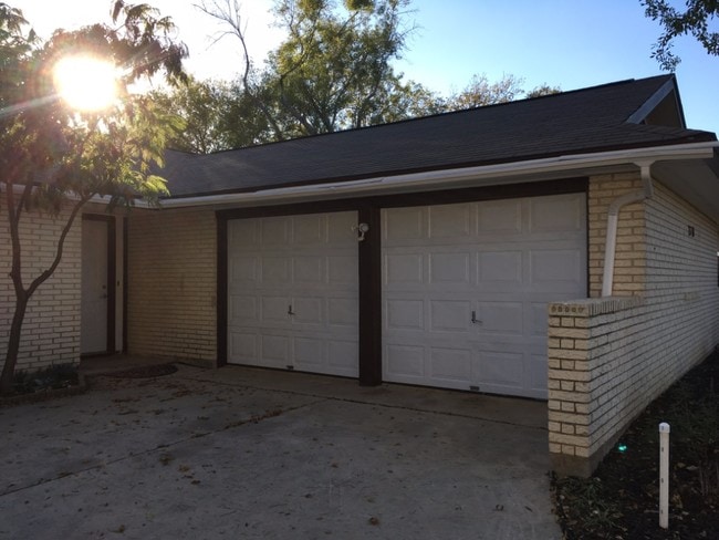 Building Photo - 7510 Littlewood St