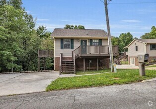 Building Photo - 127 Bell Rd