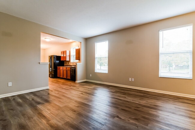 Foto del edificio - 4049 Mossy Bank Rd