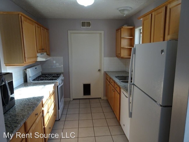 Building Photo - 2 br, 2 bath House - 109 Sterling Ct