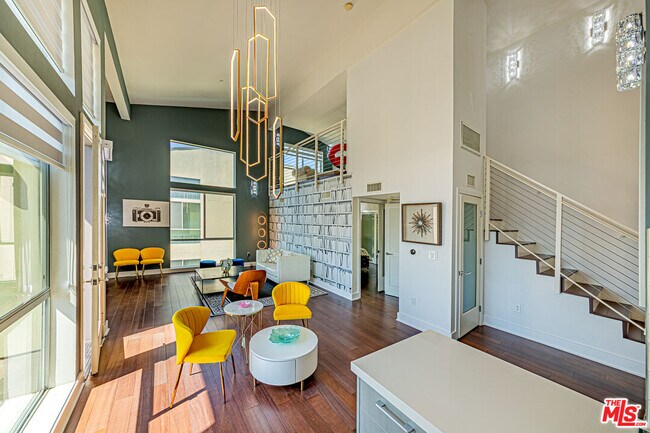 Foto del edificio - 600 Ridgeley Dr