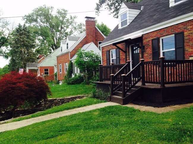 Building Photo - 3667 Old Red Bank Rd