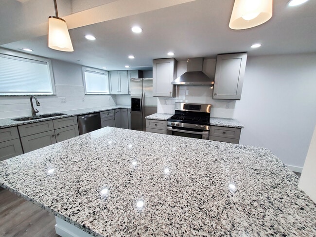 Foto del edificio - 3595 S Bannock St