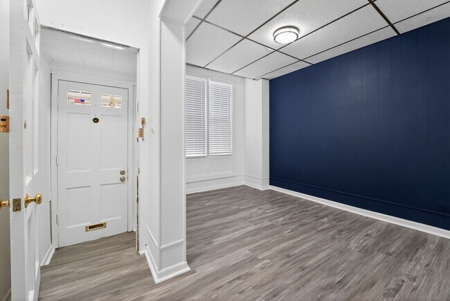 Building Photo - 2 bedroom 1.5 bath rowhome for rent in Baltimore