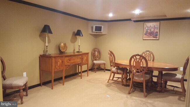 Foto del edificio - 12410 Dorsey Ln