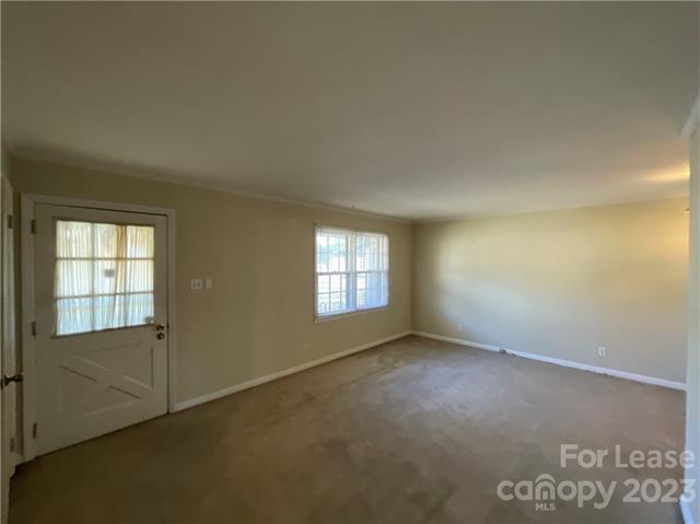 Foto del edificio - 3713 Foxford Pl