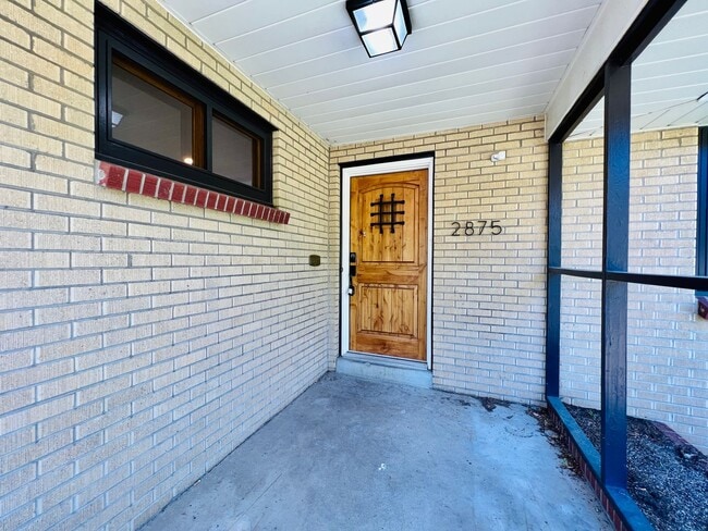 Building Photo - 2875 S Sherman St