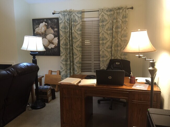 Foto del edificio - 10665 Cherry Hills Dr