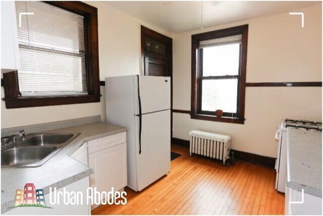 Foto del edificio - 3816 N Drake Ave