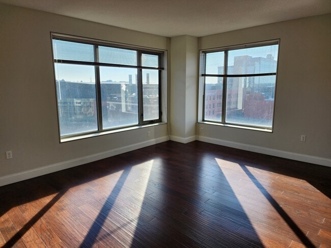 Interior Photo - The Plaza Apartments