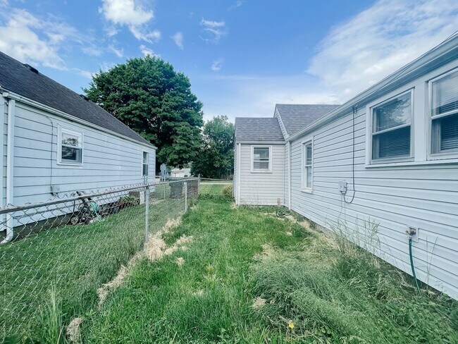 Foto del edificio - Washer/Dryer Hook-Ups