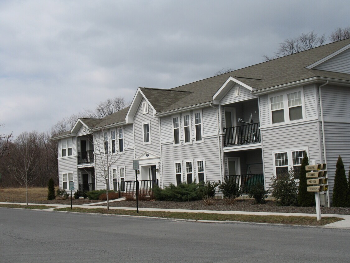 Foto principal - 603 Mattern Orchard Dr
