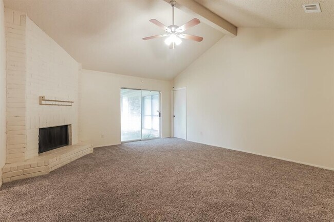 Building Photo - 2314 Peaceful Valley Dr