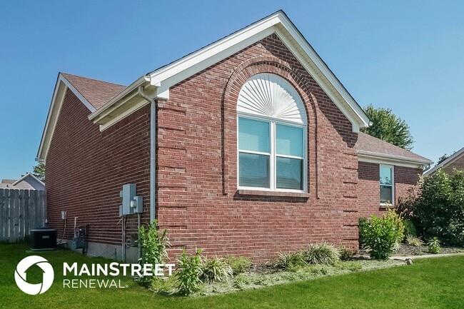 Foto del edificio - 13102 Lavenia Ln