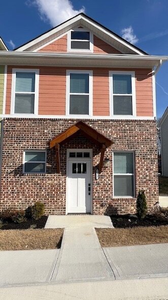Foto del edificio - 1917 Cypress Ln