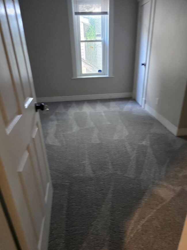 Photo - 131 Hough Ave Apartment