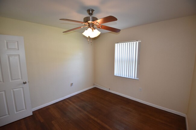 Building Photo - 2308 Carroll Pl