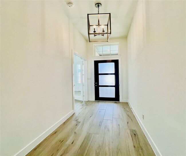 Foto del edificio - 27223 Lombard Wood Dr